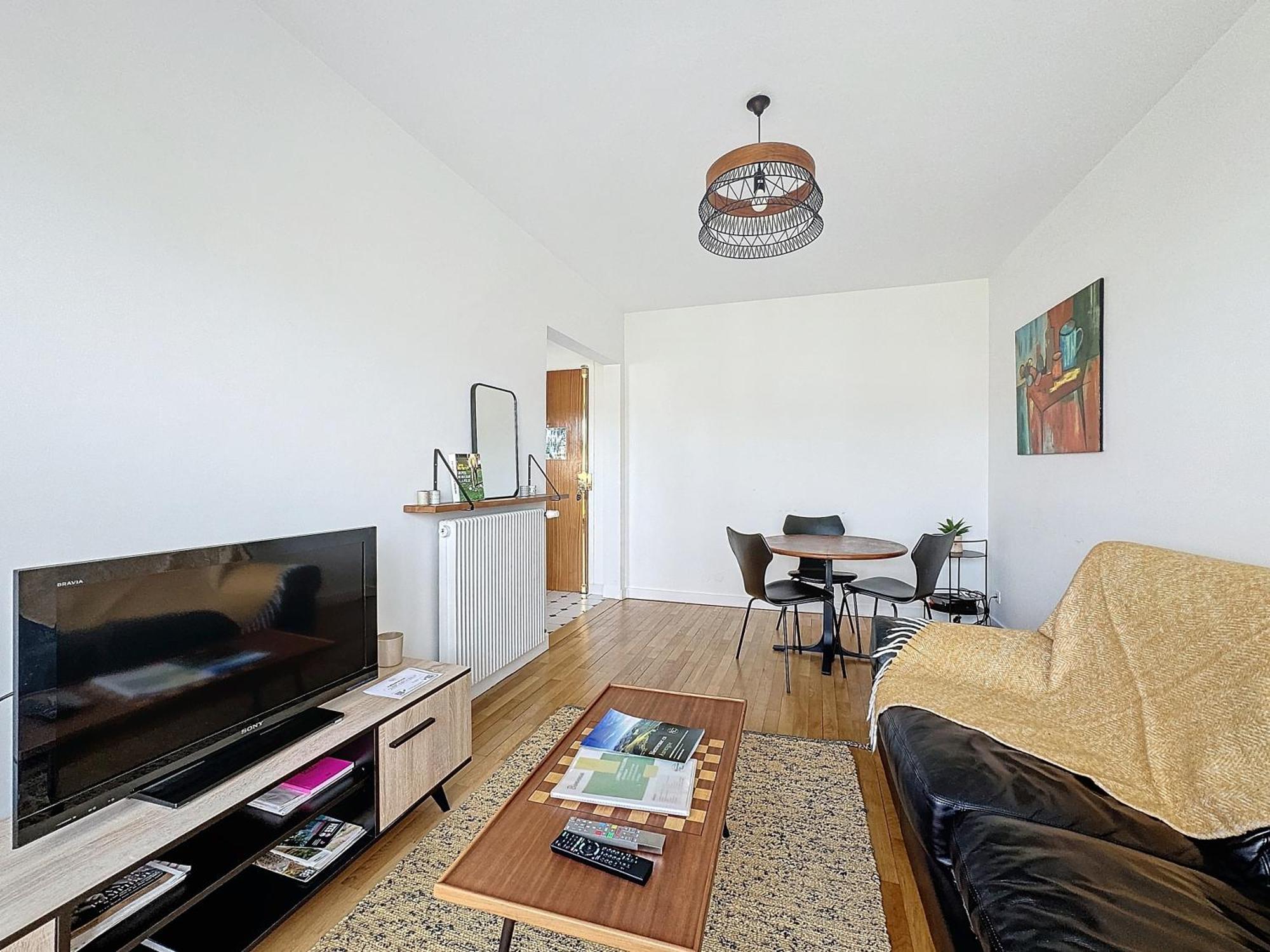 La Lassolas - Charmant T2 Avec Balcon Et Garage Chamalieres Exterior photo