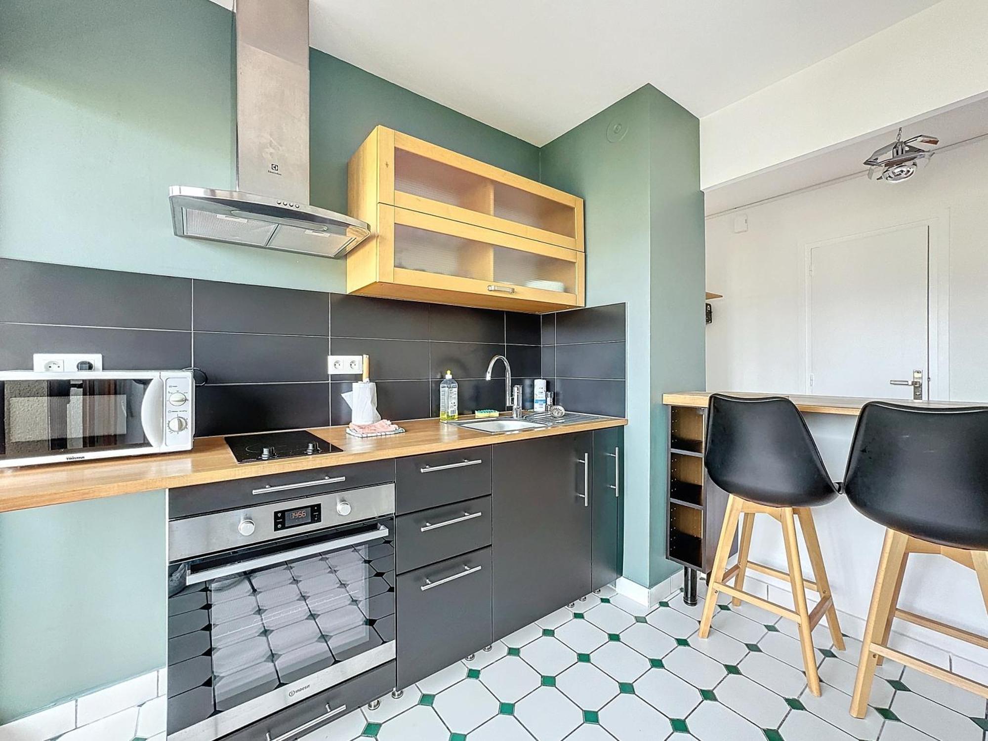 La Lassolas - Charmant T2 Avec Balcon Et Garage Chamalieres Exterior photo
